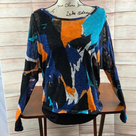 Chelsea & Theodore Tops - Chelsea & Theodore Abstract Layered Top